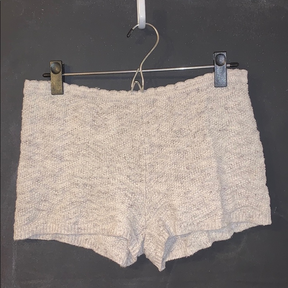 Cream Knit Shorts